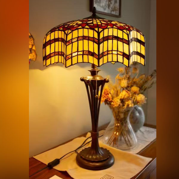 https://www.qingchangindustrial.com/tiffany-table-lamp/