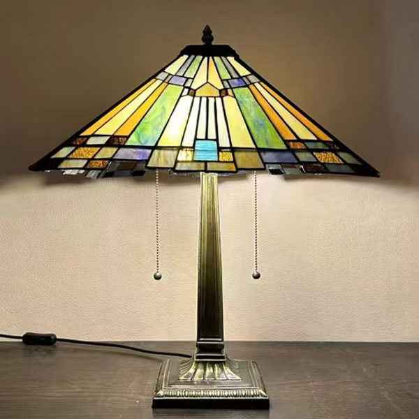 https://www.qingchangindustrial.com/tiffany-table-lamp/